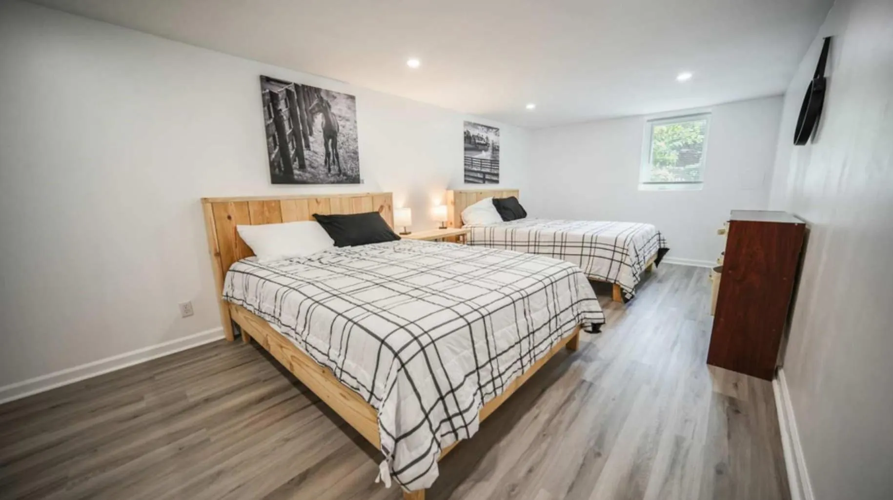 Spacious 5-Bedroom Retreat For 12 In Serene Neighborhood Near Louisville'S Best Attractions