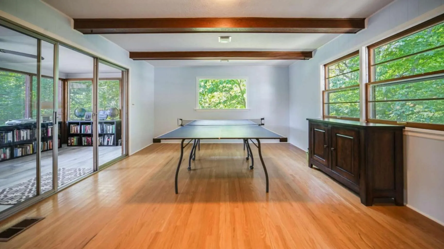 Spacious 5-Bedroom Retreat For 12 In Serene Neighborhood Near Louisville'S Best Attractions 0*, Louisville
